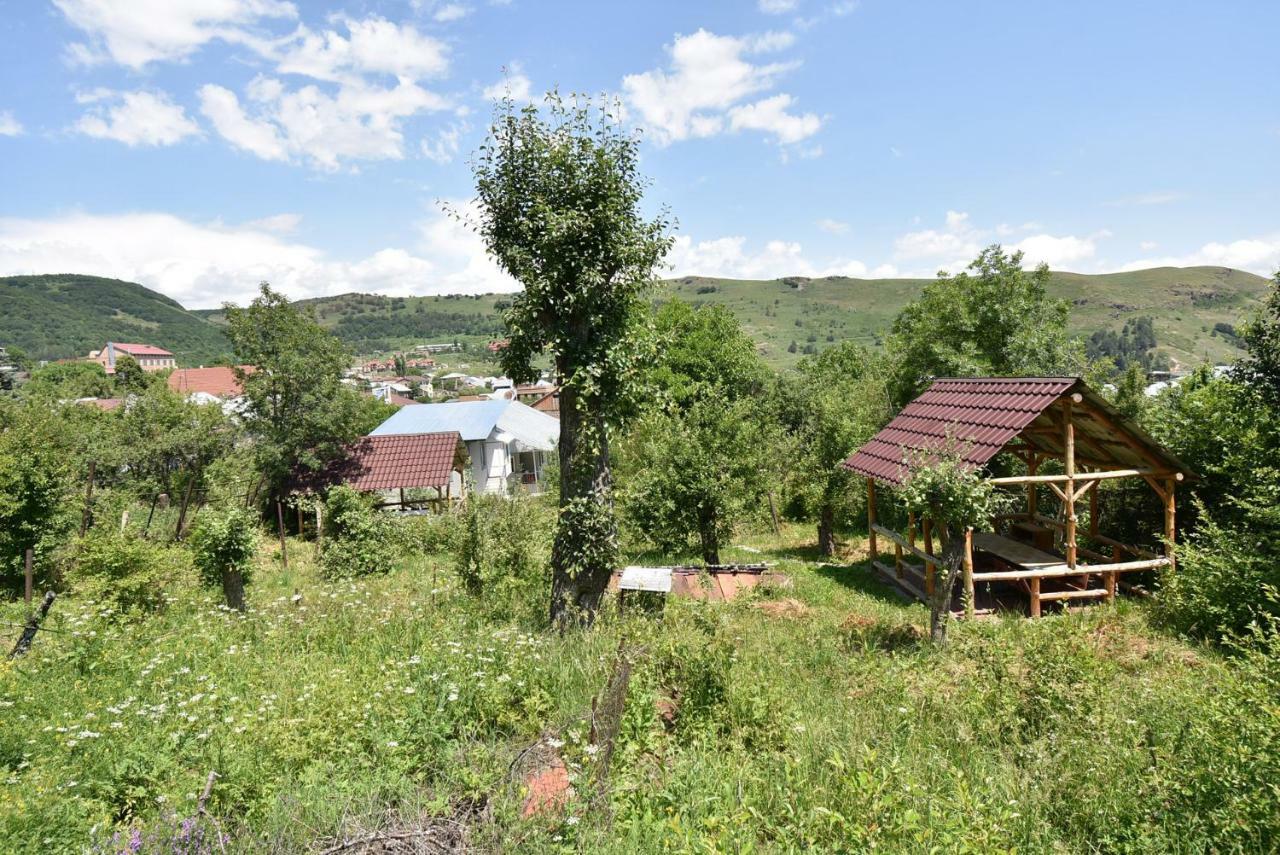 Guest House Arsan Tsaghkadzor Eksteriør billede