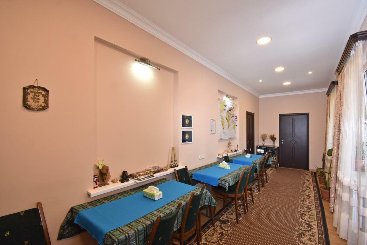 Guest House Arsan Tsaghkadzor Eksteriør billede